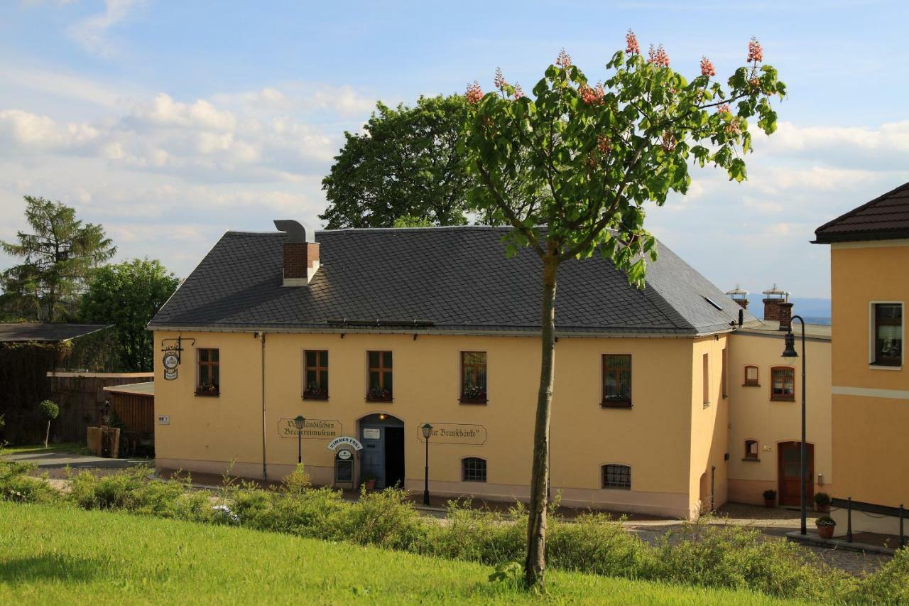 Pension Und Gaststaette "Zur Brauschaenke" Schöneck Exterior foto